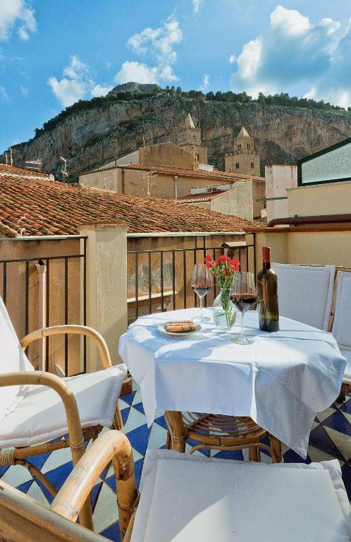 Double Room Balcony,8240844:JPEG