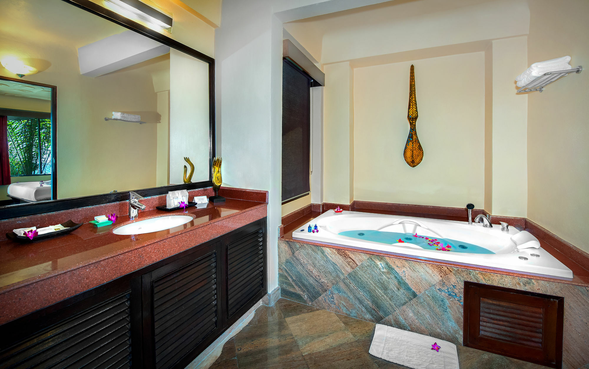 Deluxe Suite Pavilion Sea View