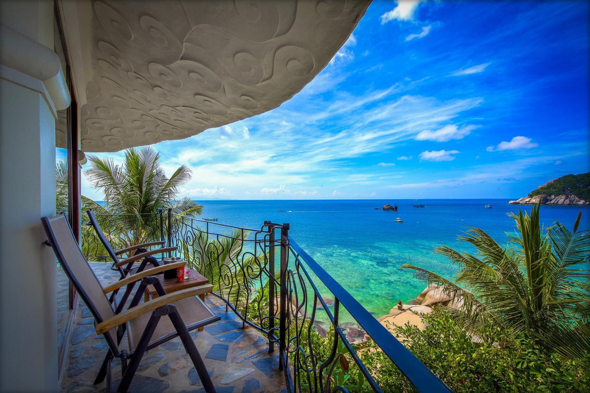 Deluxe Pavilion Sea View