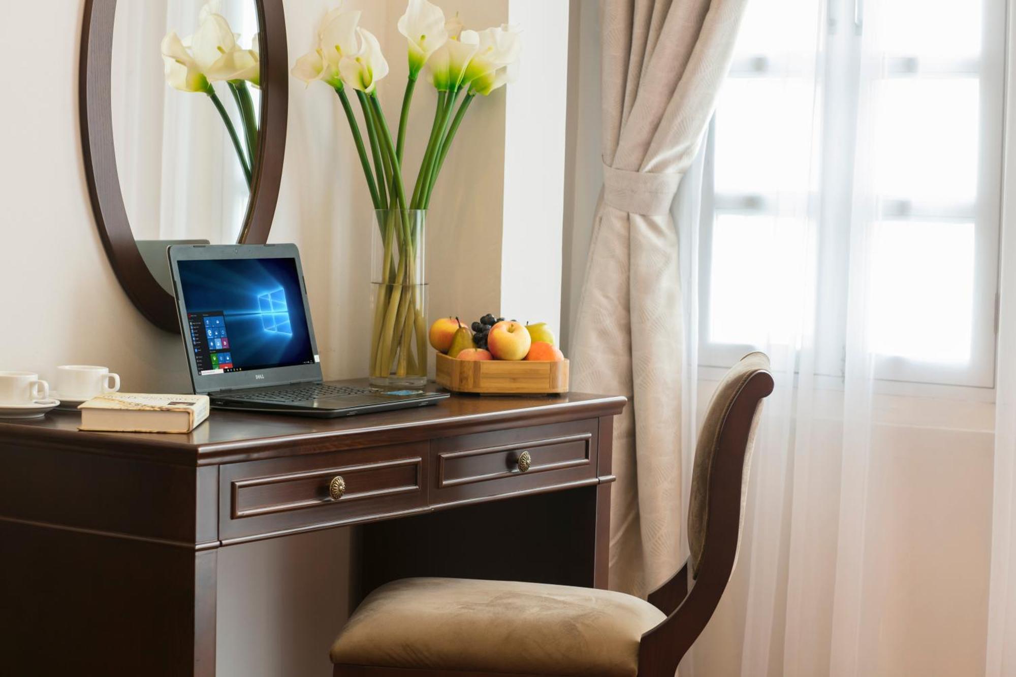 Deluxe Double Room with Balcony,1039234879:JPEG