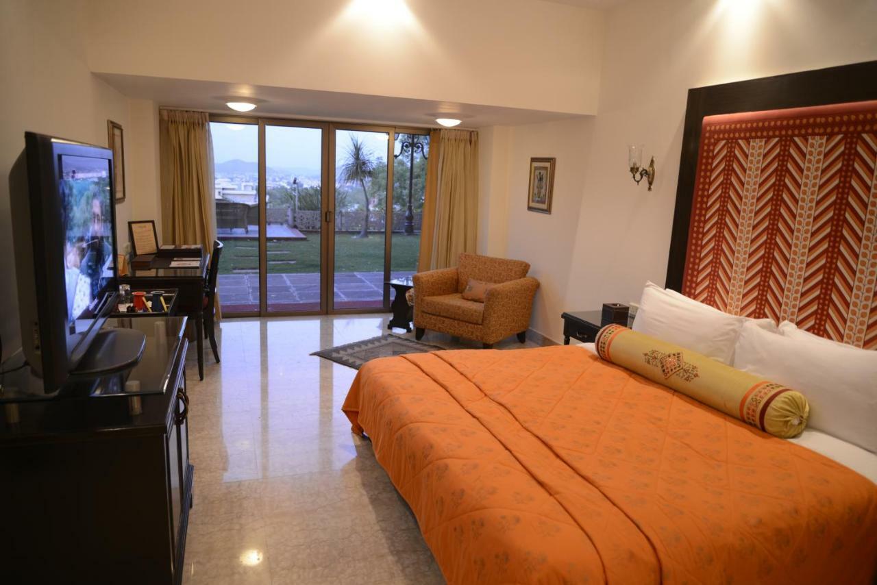 Palace Suite - Free WiFi - Enjoy 10% Discount F&B,SPA & Laundry, VIP amenities,830905007:JPEG