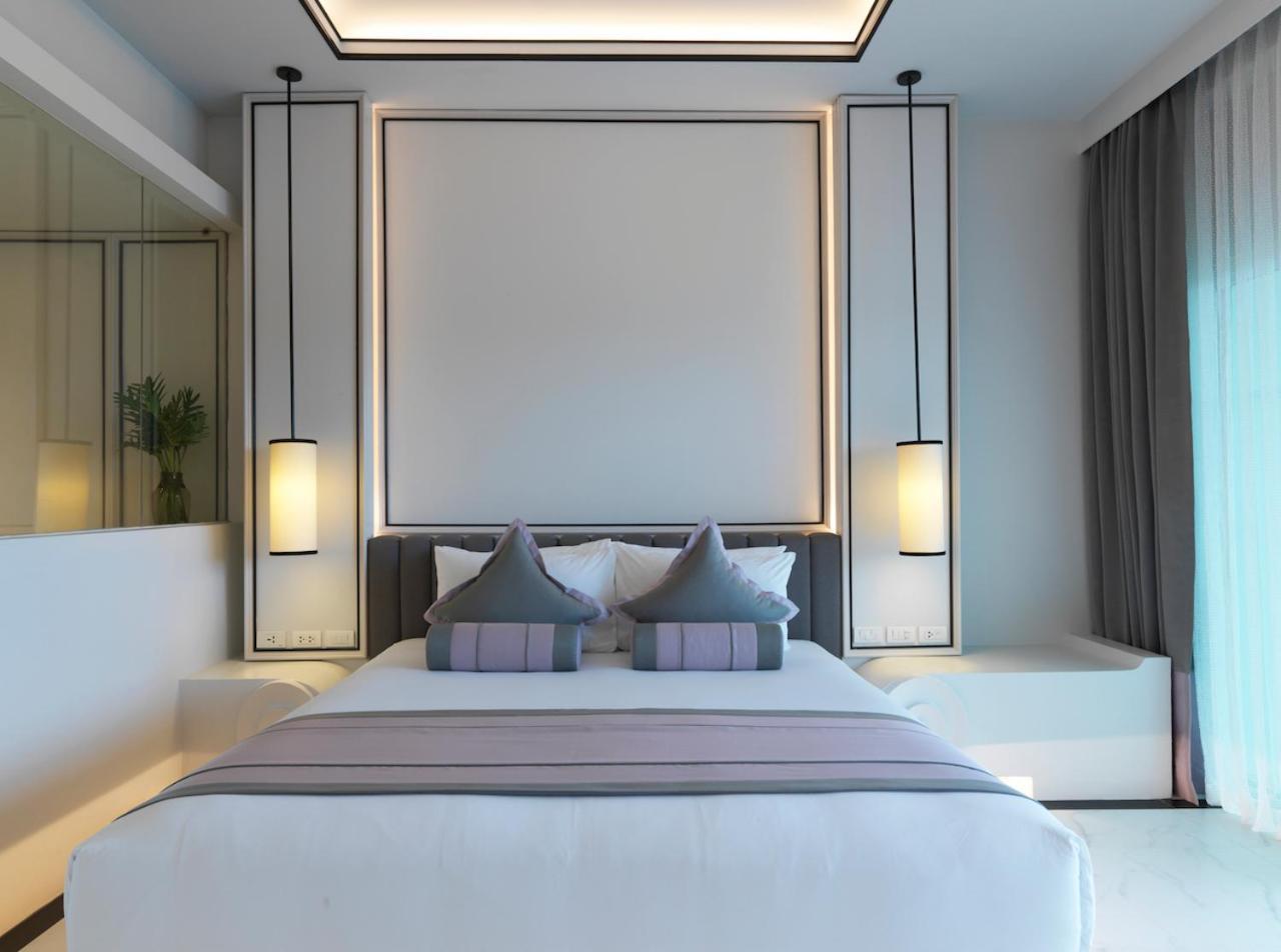 Deluxe Double or Twin Room Pool View
