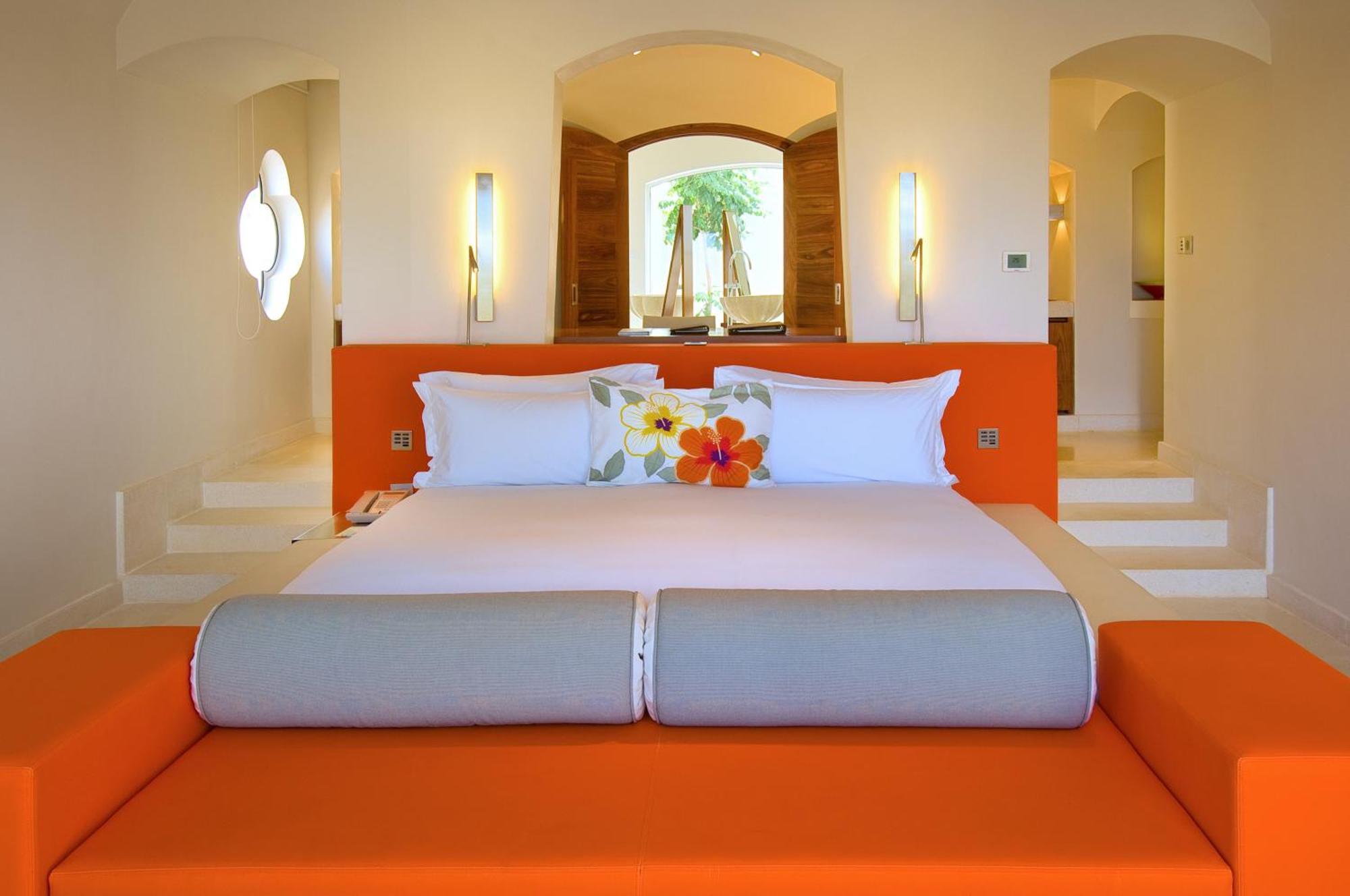SO King Beach Villa Private Garden Plunge pool Beach Front,1419564654:JPEG