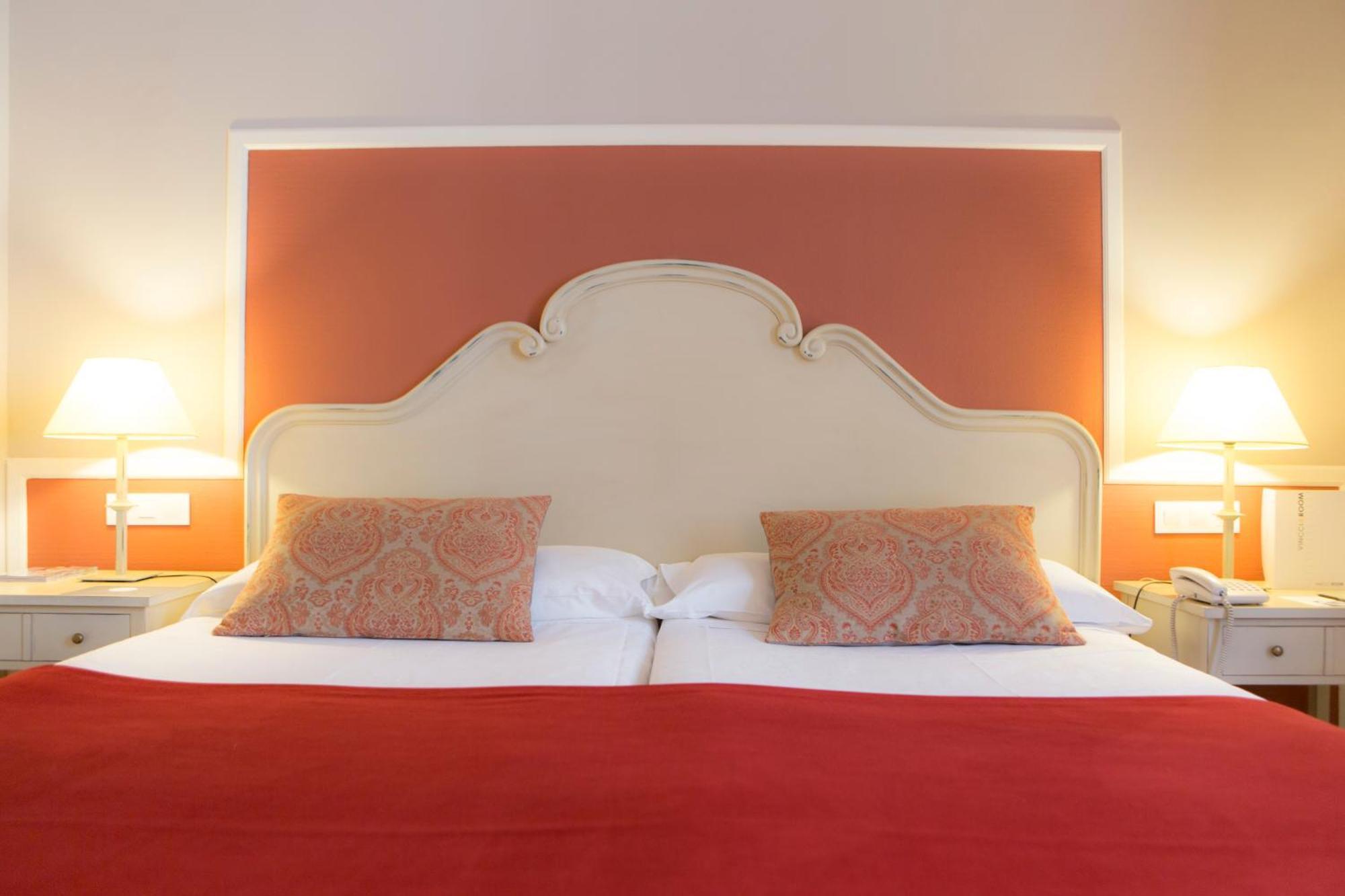 Vincci Room