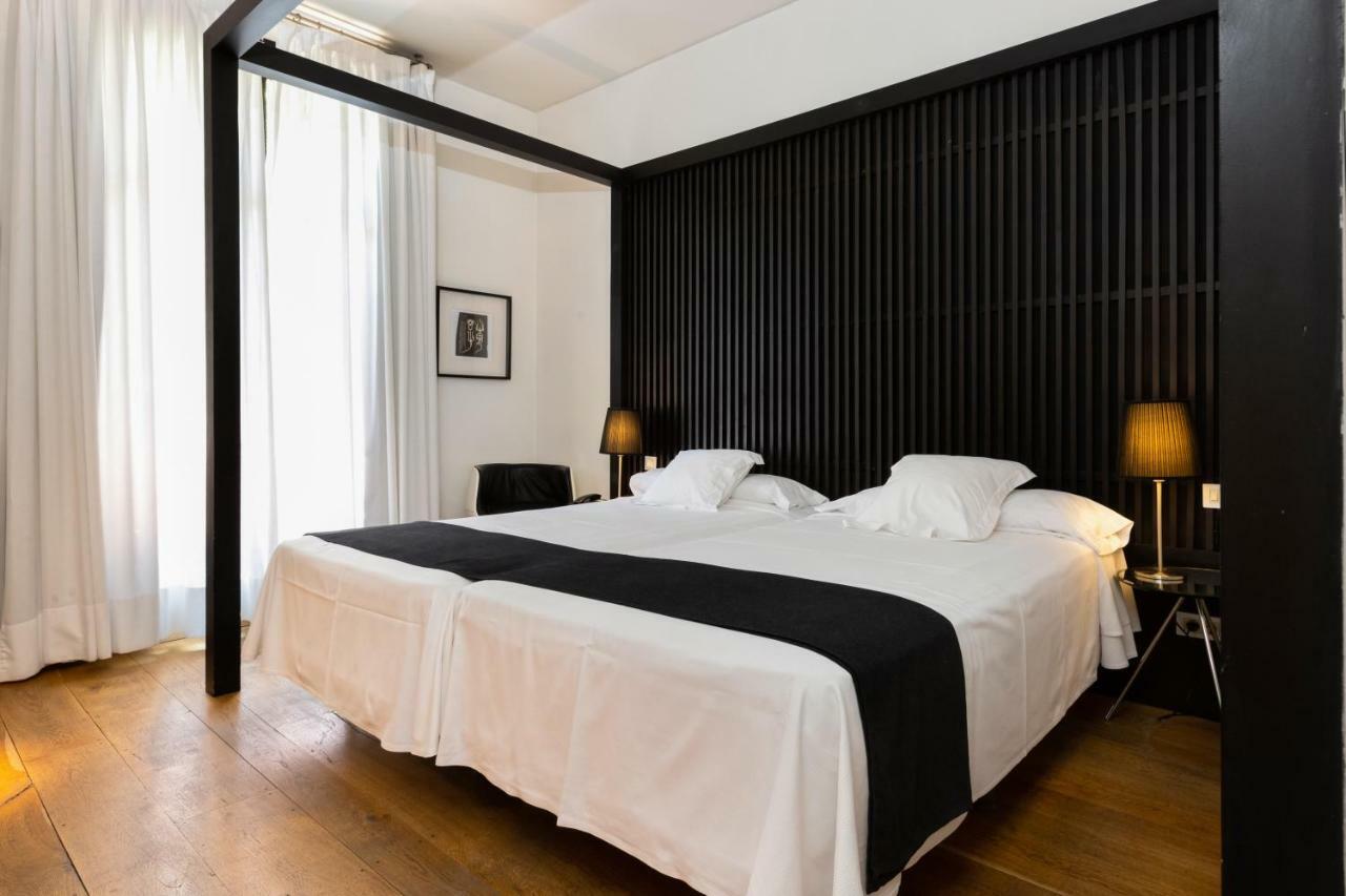 Double or Twin Room Balcony