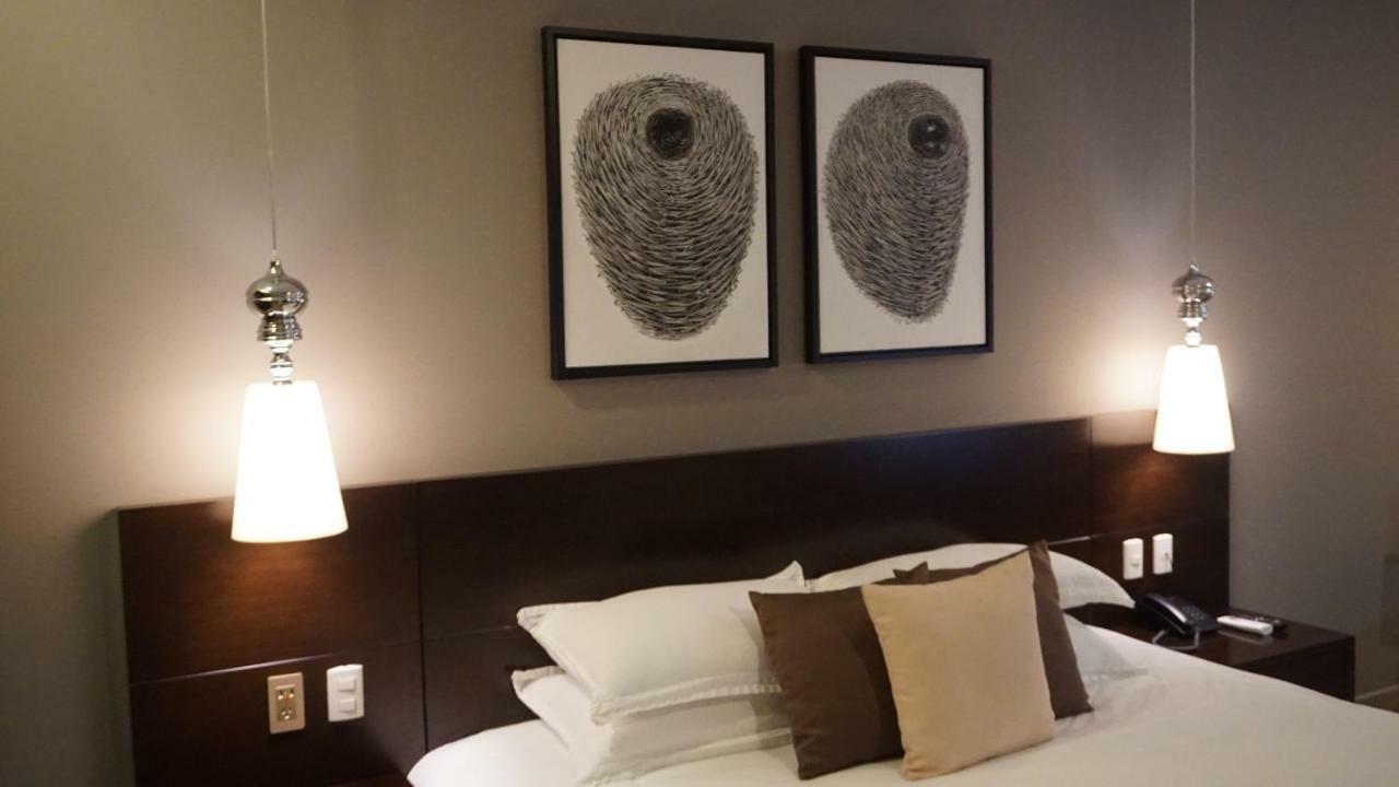 Deluxe King Room,846594233:JPEG