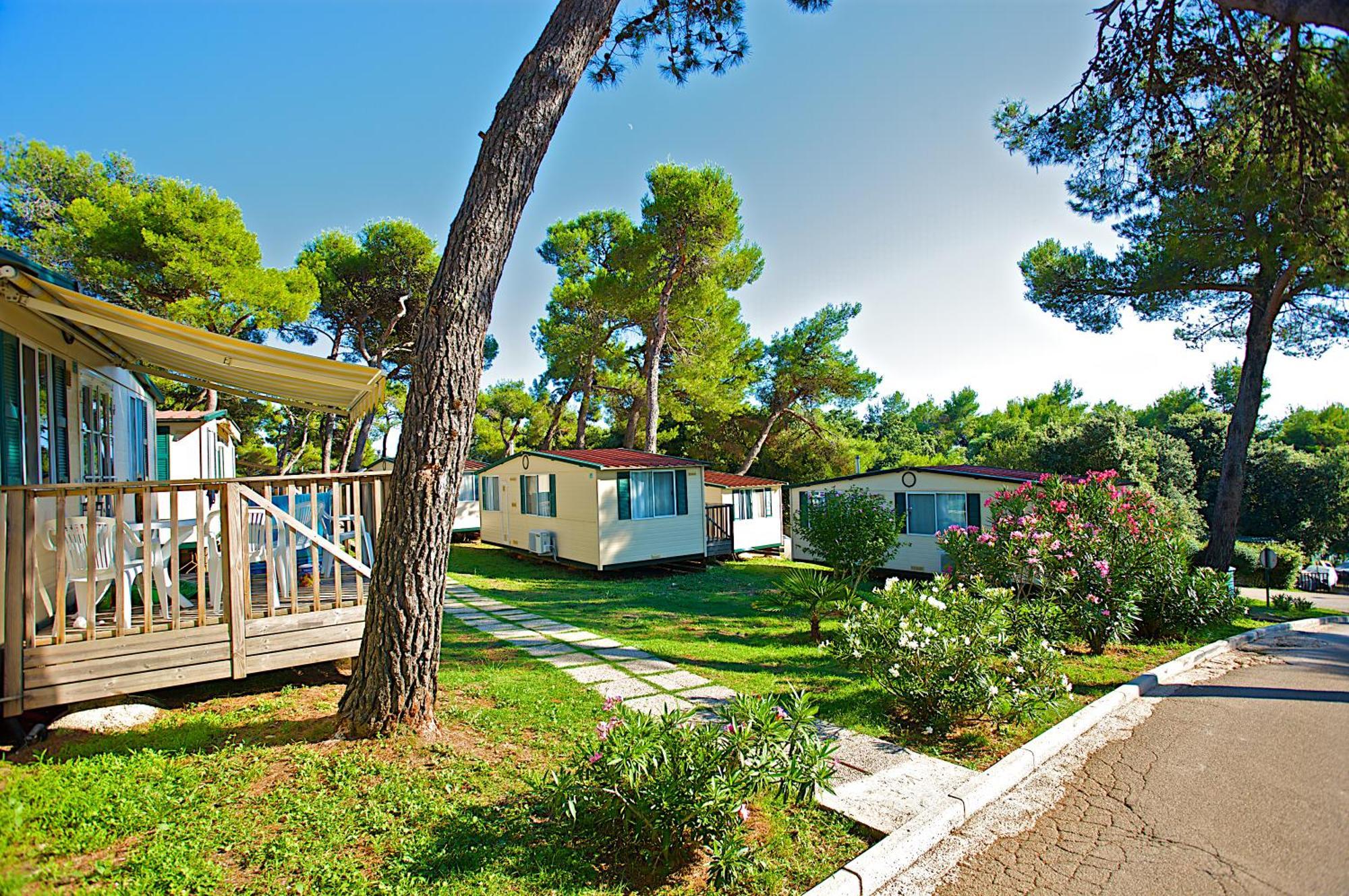 Two-Bedroom Mobile Home Seaside