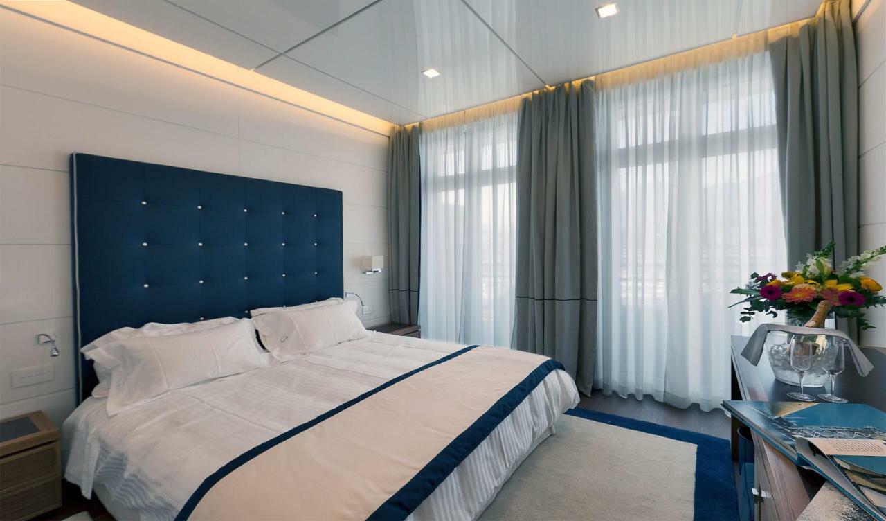 Double Room Marina View