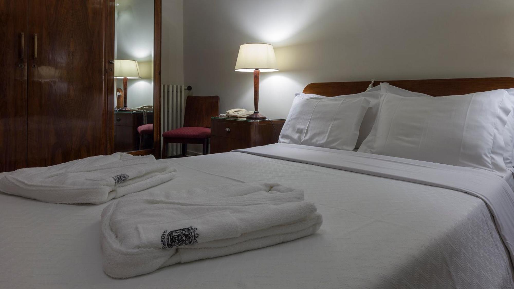 Superior Double or Twin Room,1769475421:JPEG