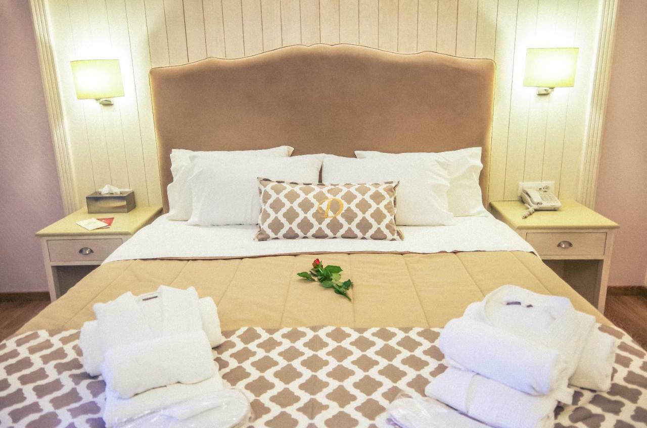Standard Double Suite