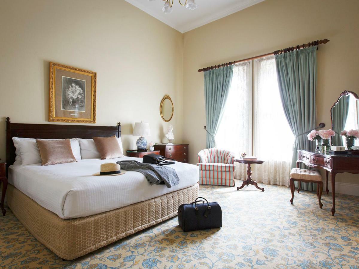 Victorian Suite
