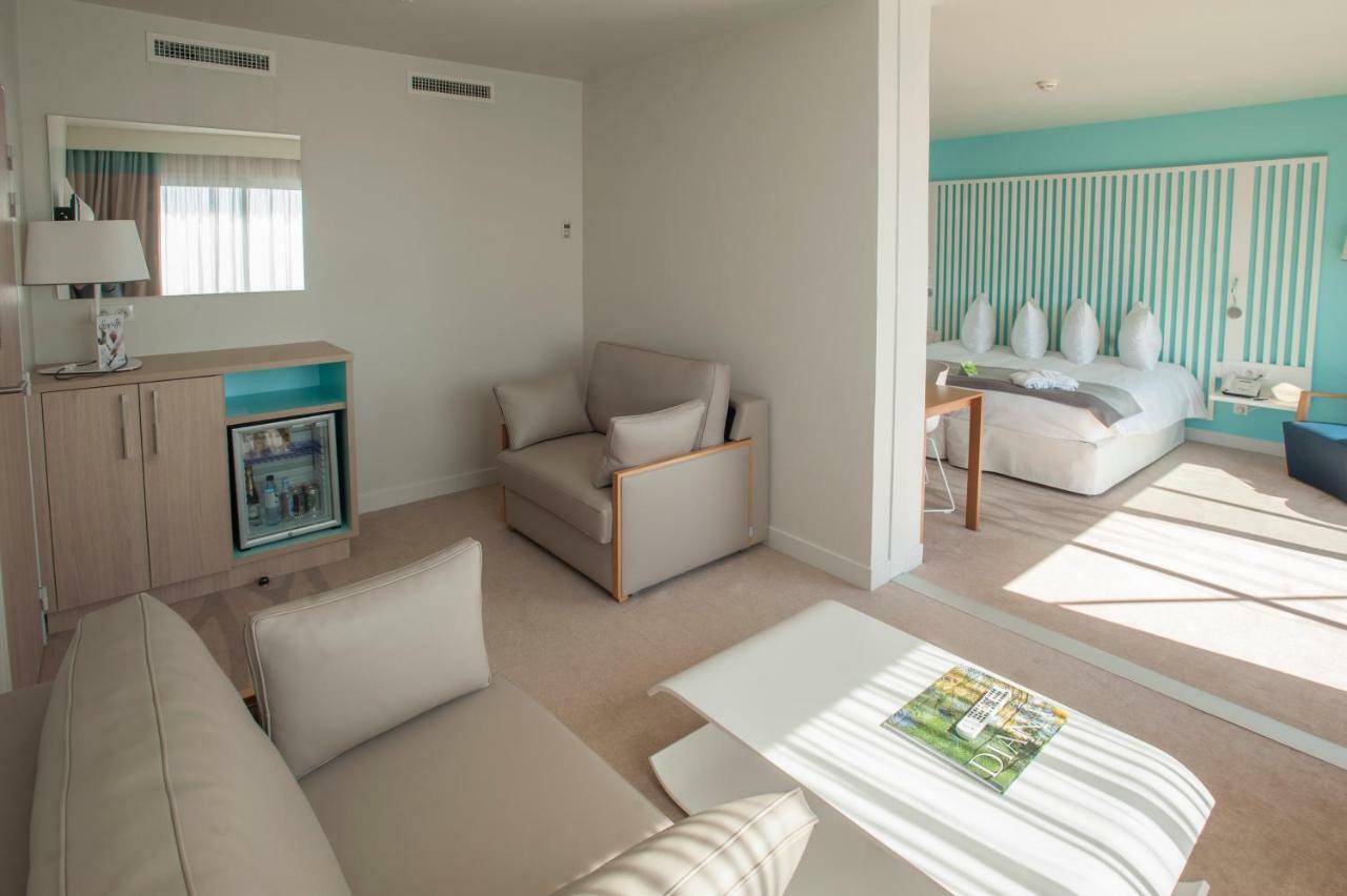 Junior Suite Sea View & Balcony,906976099:JPEG