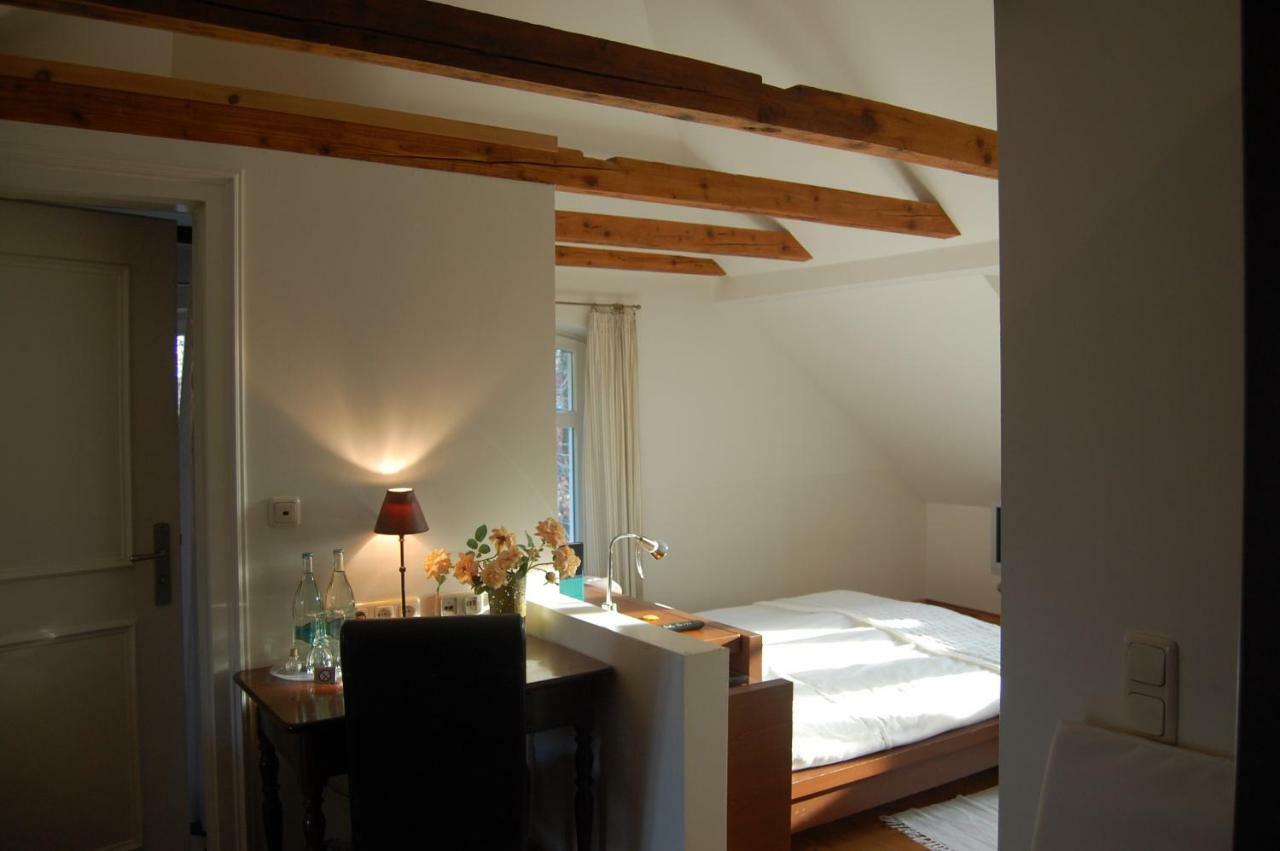 Doppelzimmer mit Balkon
