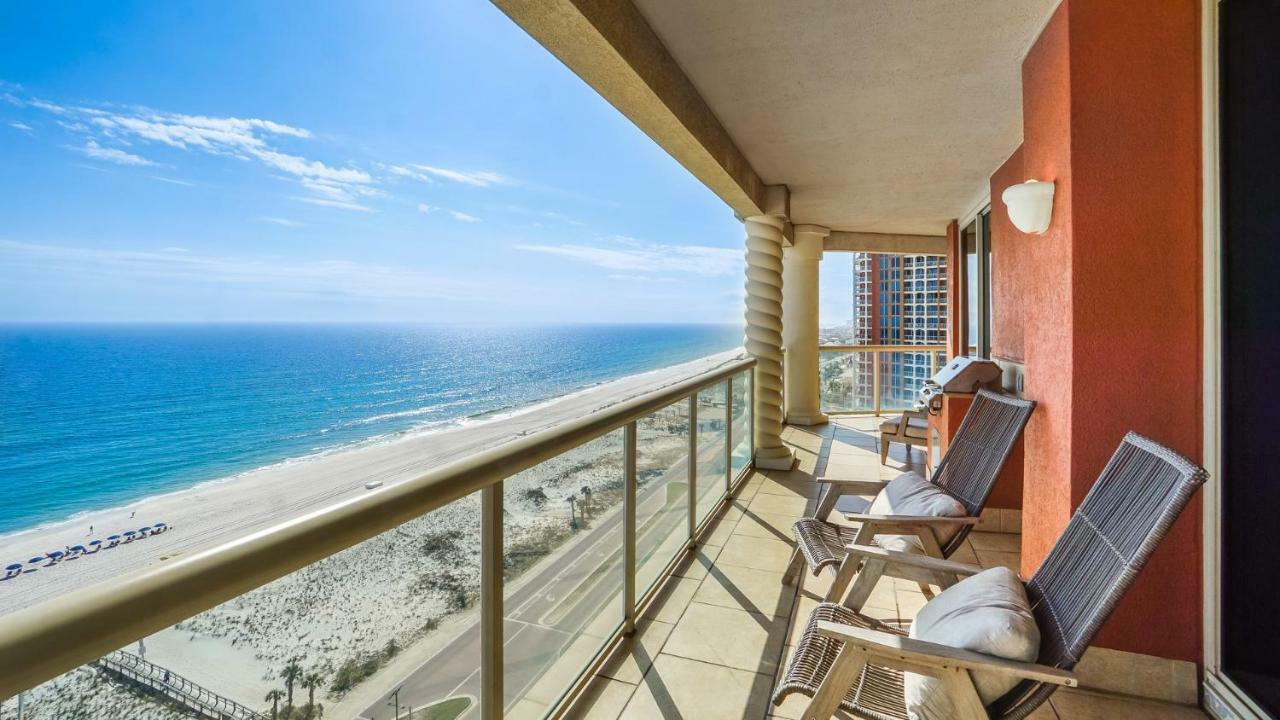 Three-Bedroom Apartment Gulf Front