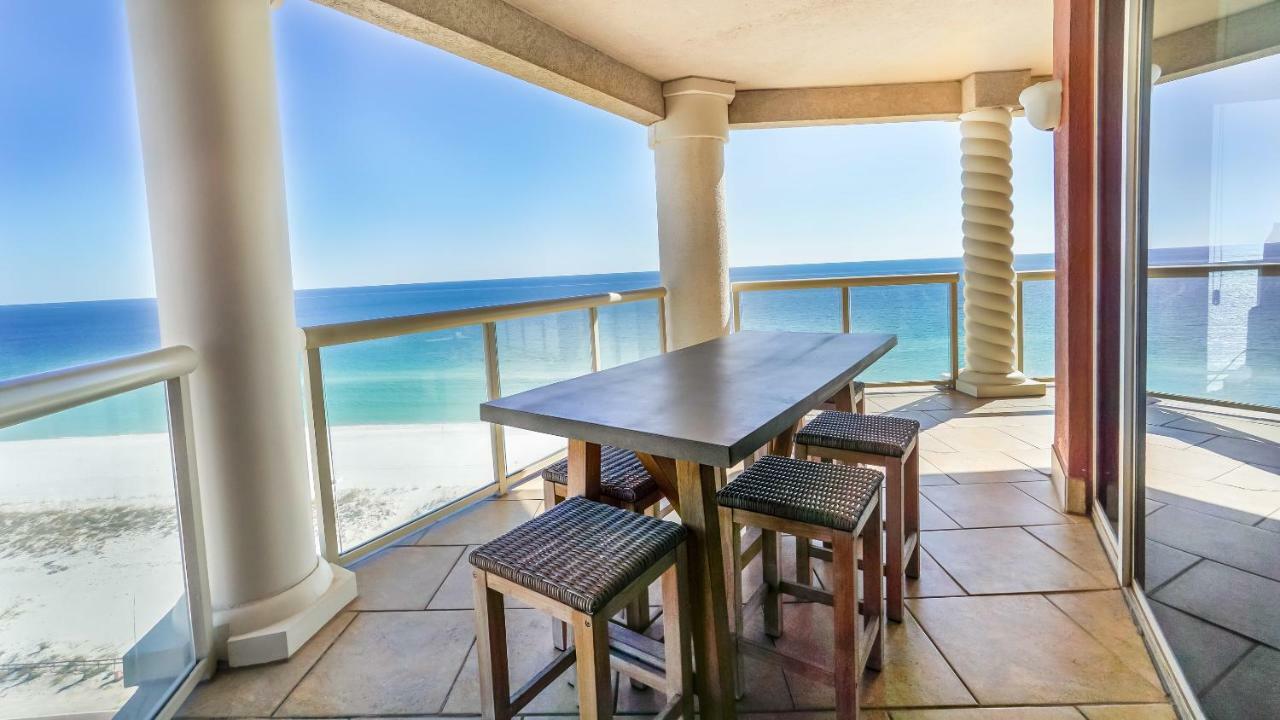 Three-Bedroom Apartment Gulf Front