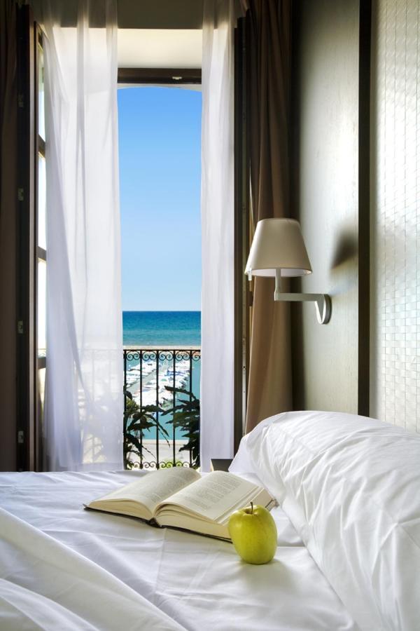 Twin Room Sea View