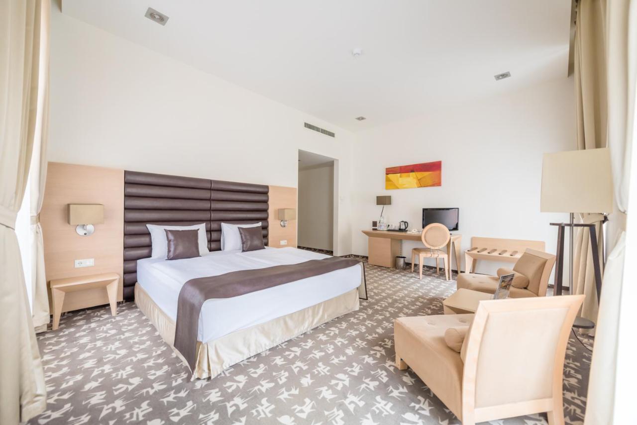 Superior Double Room,934219276:JPEG