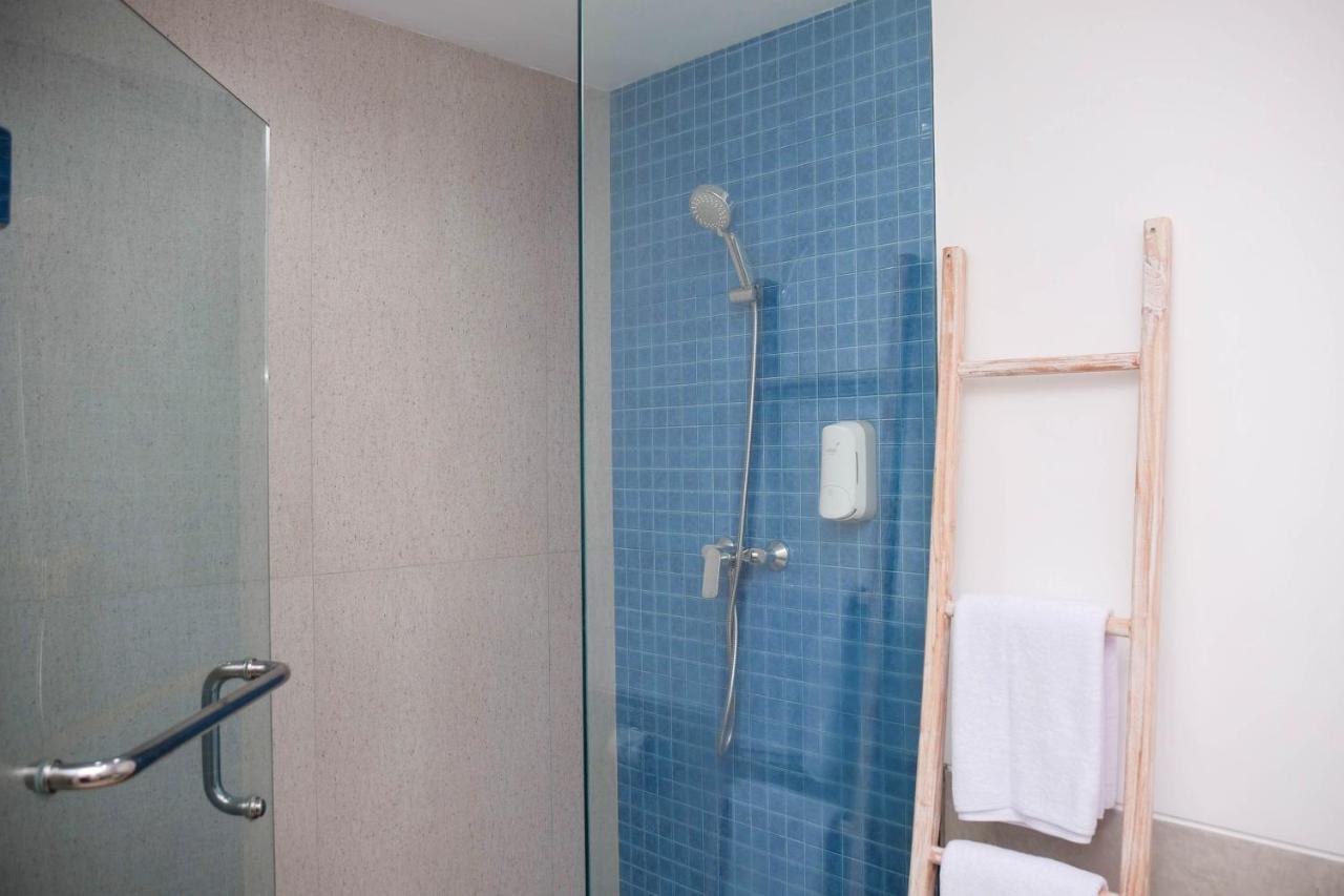 Superior Twin Room with Balcony
