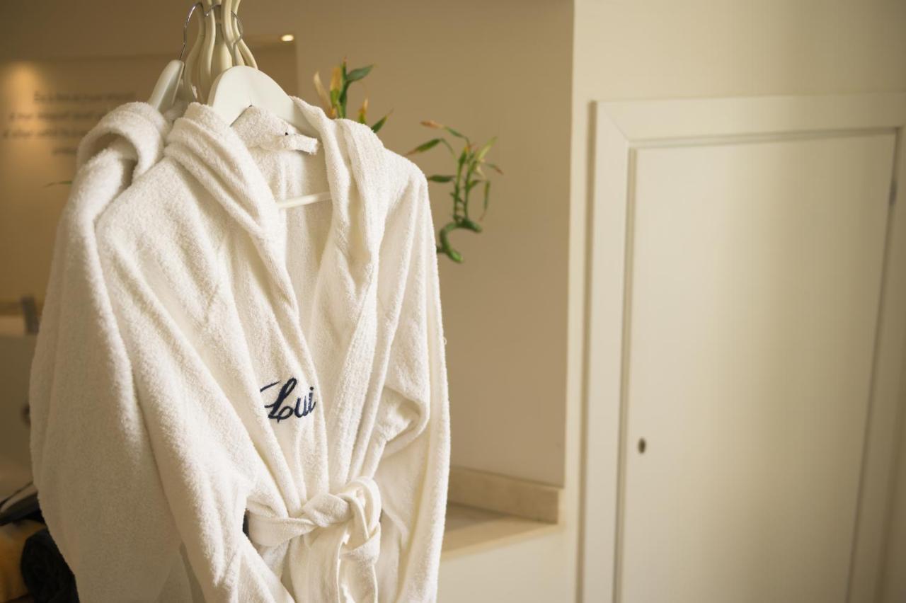 Queen Suite Spa Bath