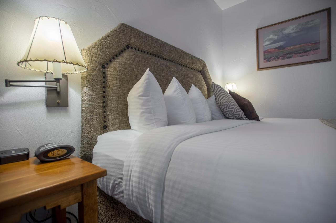 Traditional King Room