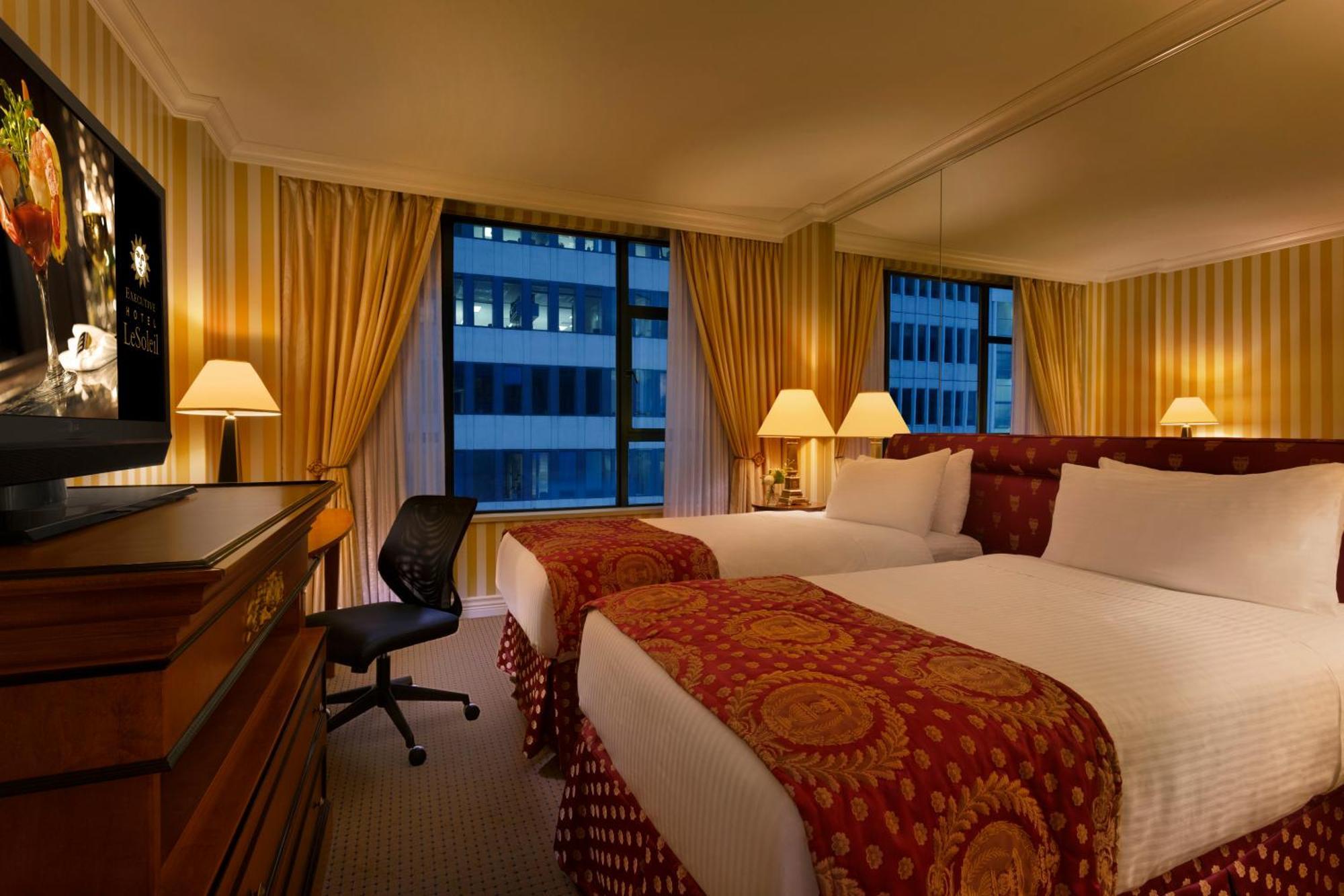 Executive One-Bedroom Suite Two Twin Beds