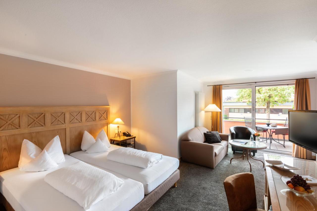 Double Room Premium on Ground Floor Street Side No Lake View