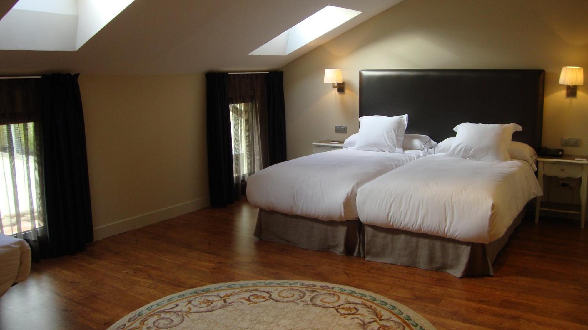 Double or Twin Room Disability Access