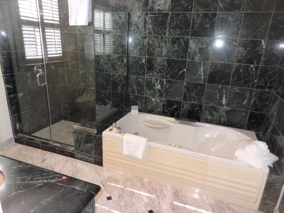 Deluxe King Room,1217622085:JPEG