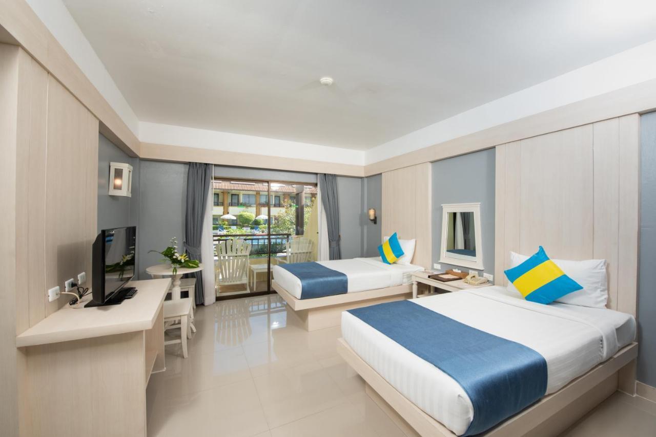 Superior Double or Twin Room Pool View