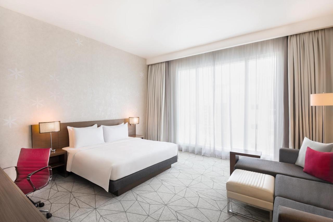King Room Sofa Bed & on F&B