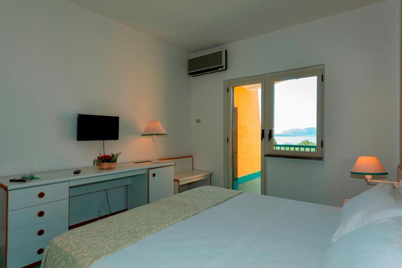 Standard Room with Terrace,1284035332:JPEG