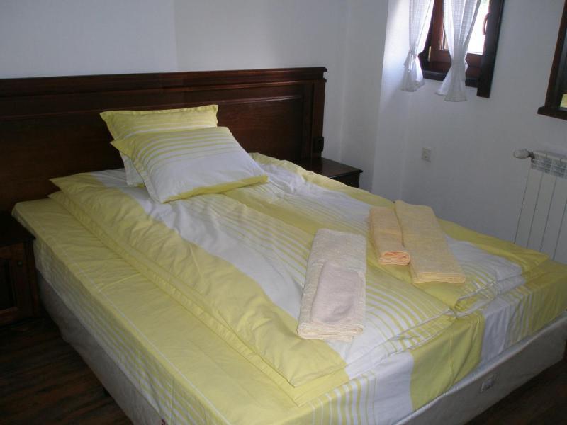 Economy Double or Twin Room,9529664:JPEG