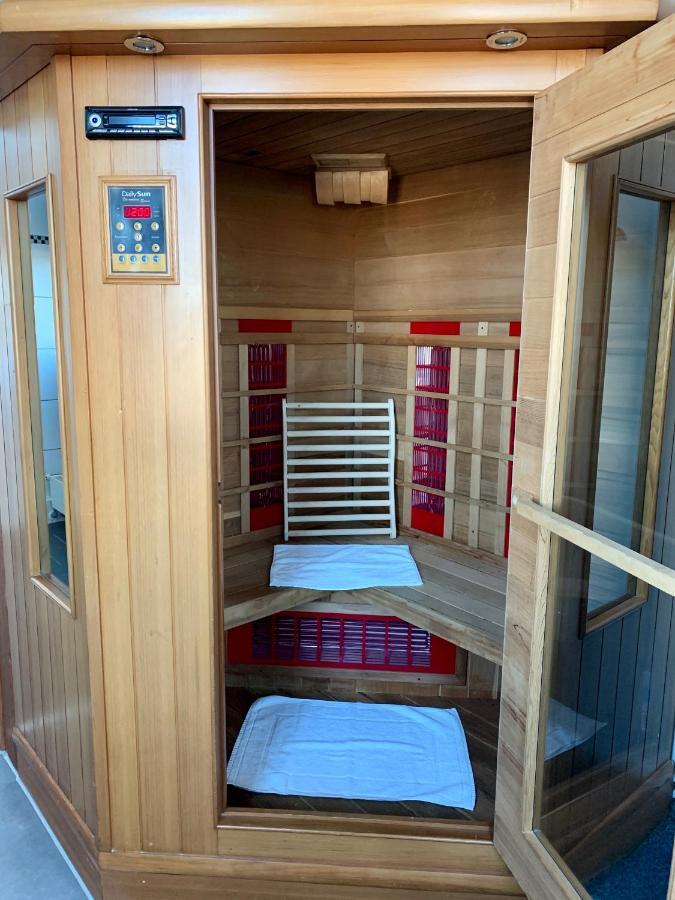 Double Room Spa Bath