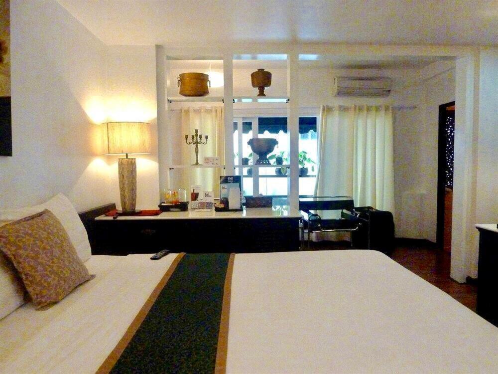 King Room Spa Bath