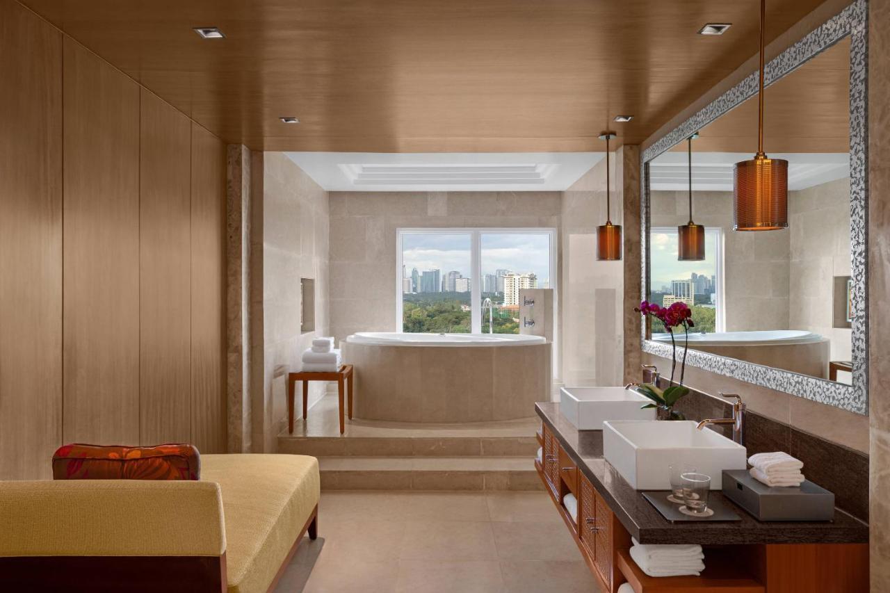 One-Bedroom King Suite,1388040347:JPEG