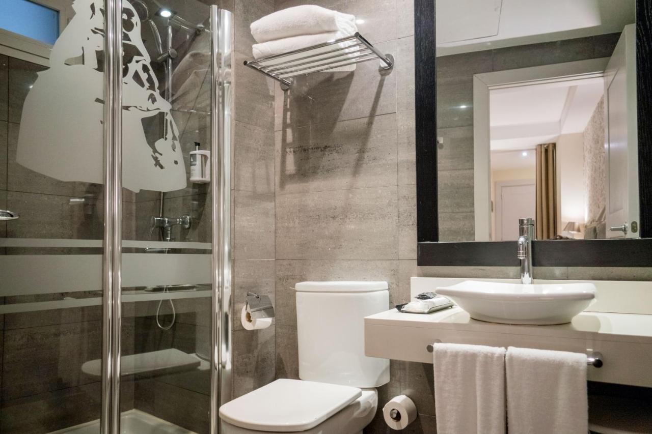 Double or Twin Room,1177424377:JPEG