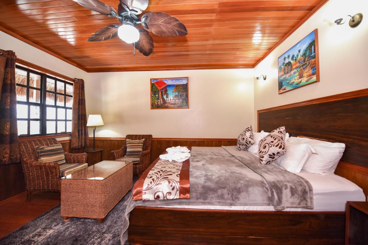 Bungalow - Beach Front