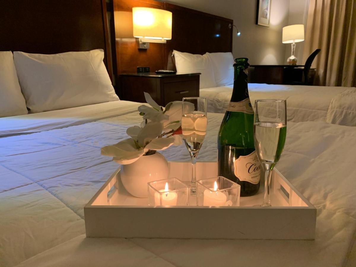 Deluxe Suite,977285119:JPEG