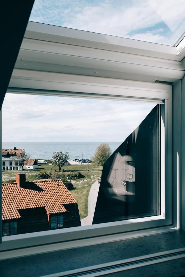 Superior,1021063042:JPEG