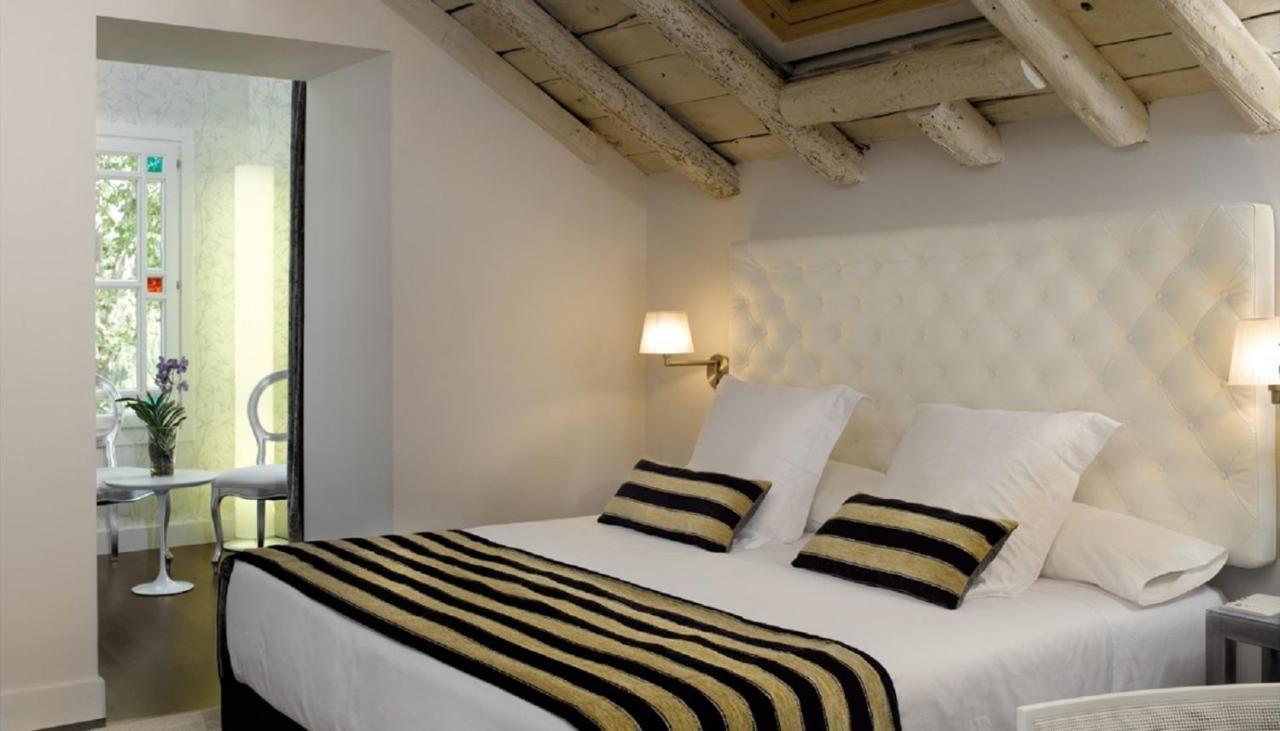 Deluxe Double or Twin Room Lake View