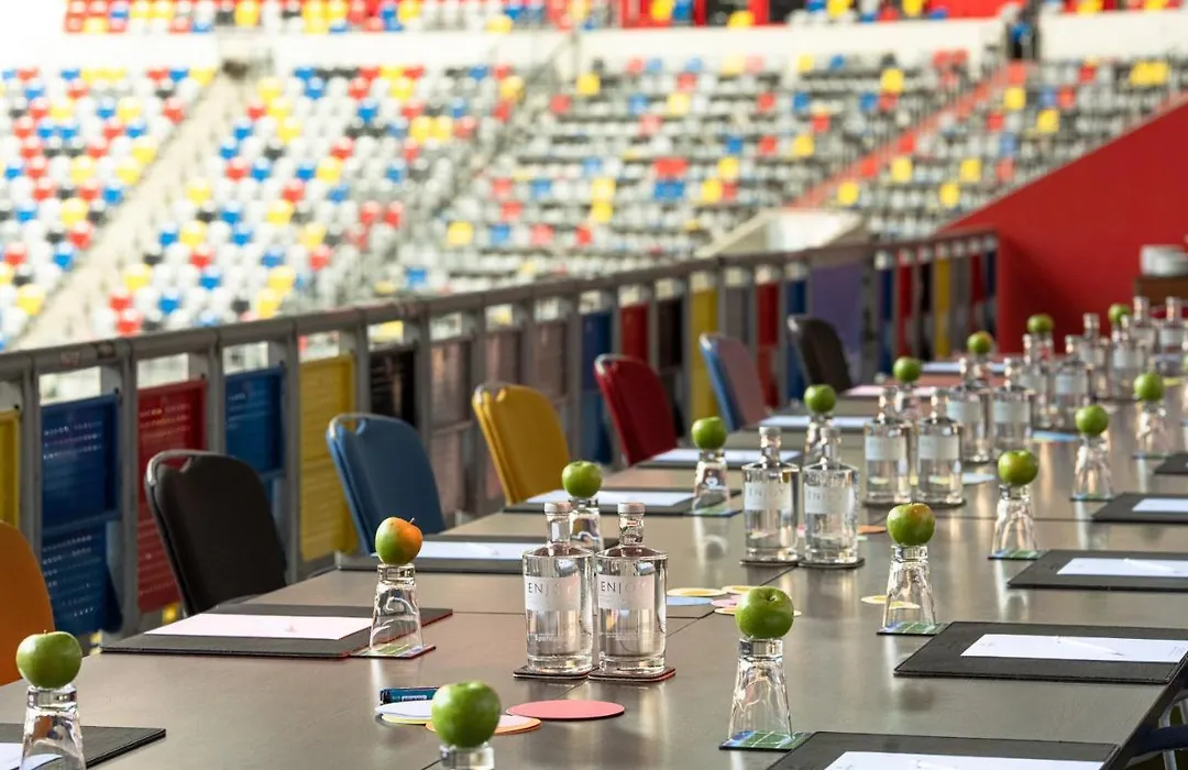 Tulip Inn Hotel Düsseldorf Arena - 2 Minuten Fußweg zur Messe-1