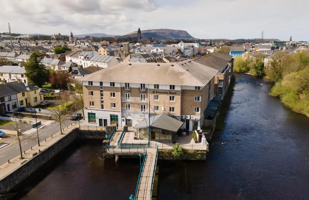 Riverside Hotel-1