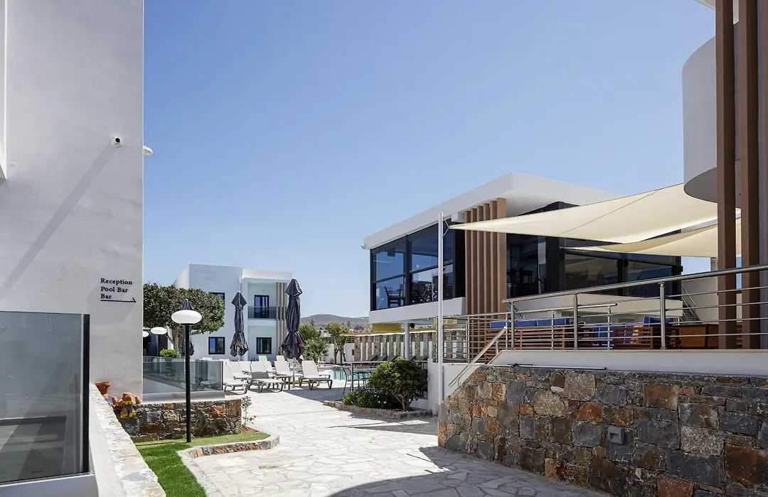 Golden Bay Boutique Hotel & Bungalows-1