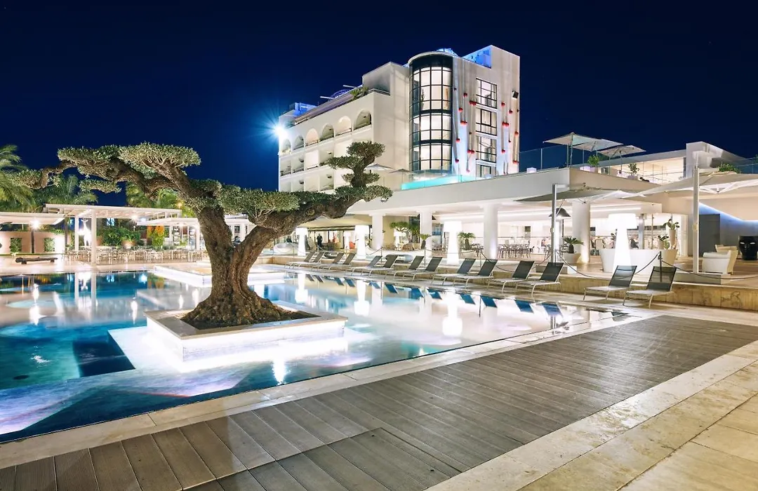 Mec Paestum Hotel-1