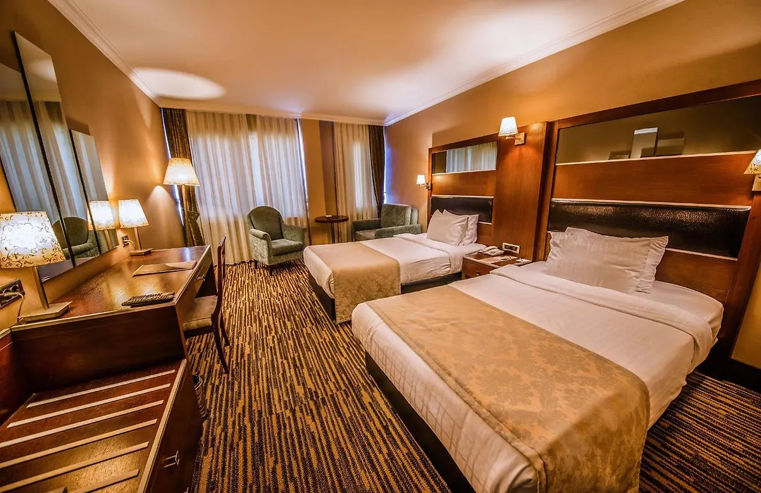 Dream Hill Business Deluxe Hotel Asia-1