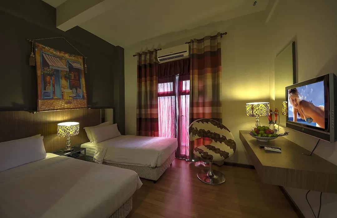 Arenaa Deluxe Hotel-1