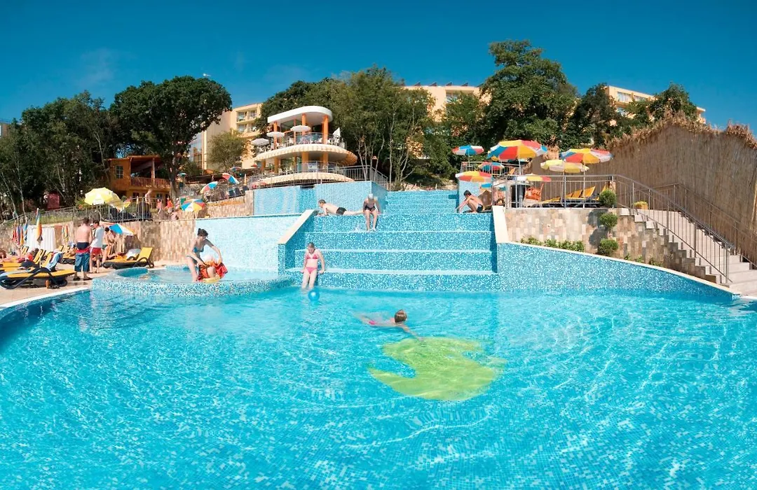 Hotel Sunrise Golden Sands-1