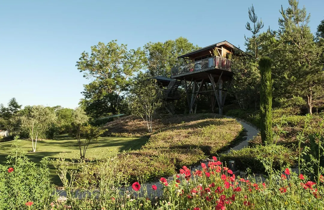 LE DOMAINE DES PRES VERTS Nature&Spa-1