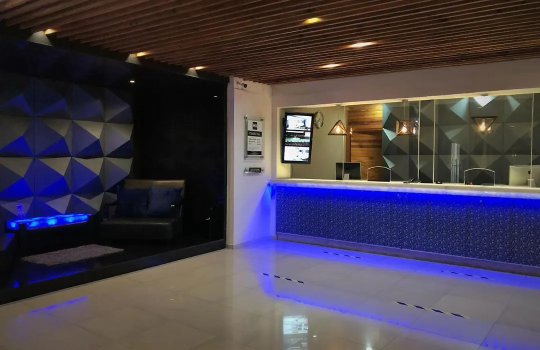 Hotel Ha-1