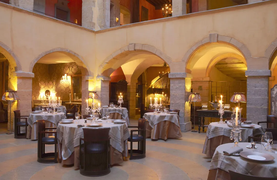 Cour Des Loges Lyon, A Radisson Collection Hotel-1
